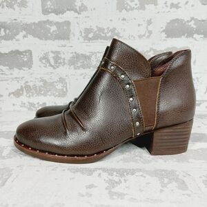 Earth Del Rio Bark Brown Leather Studded Chelsea Ankle Boots